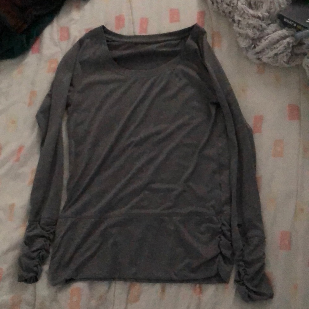 Round-Neck Athletic Long Sleeve w/ Thumb Holes
